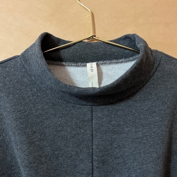 Nap Loungewear | Mock Neck Crop Top Twist Pullover Sweatshirt Dark Grey Size L - Picture 5 of 13